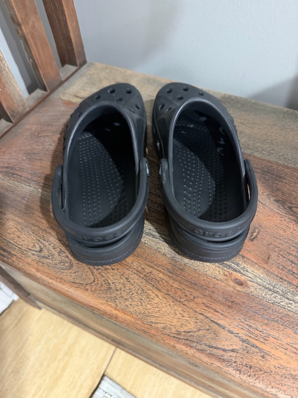 CROCS Classic Clog in Black - Picture 2 of 5